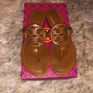Tory Burch Miller Flip Flop Vintage Vachetta 8.5